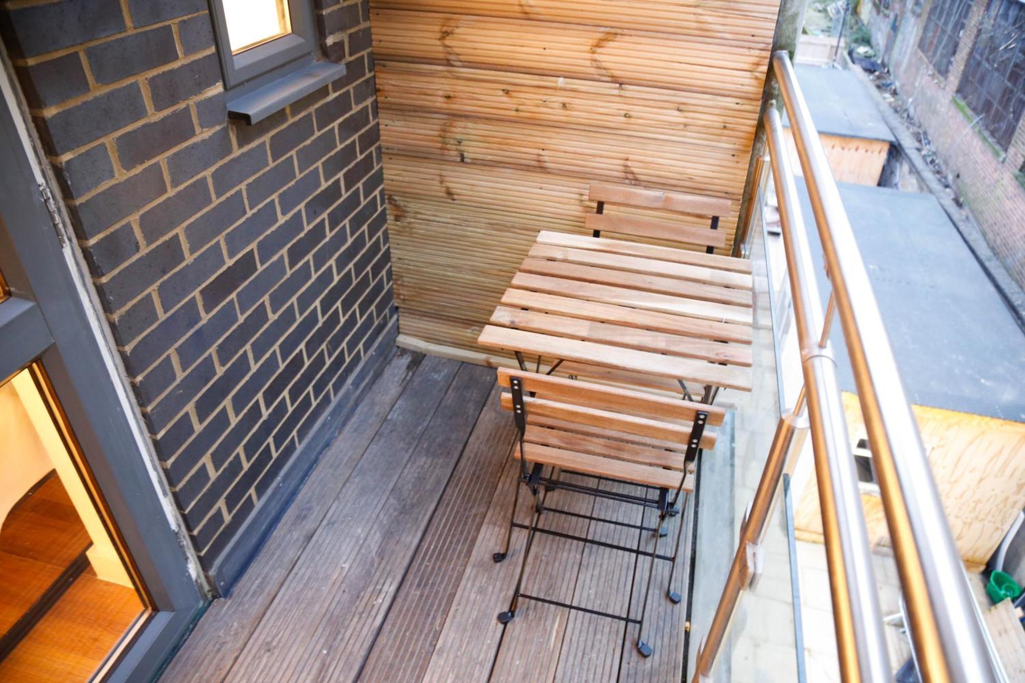New Luxury Rooms In The Heart Of London Next To Shops, Cafes, Bars & Metro With Shared Bathrooms Exterior foto