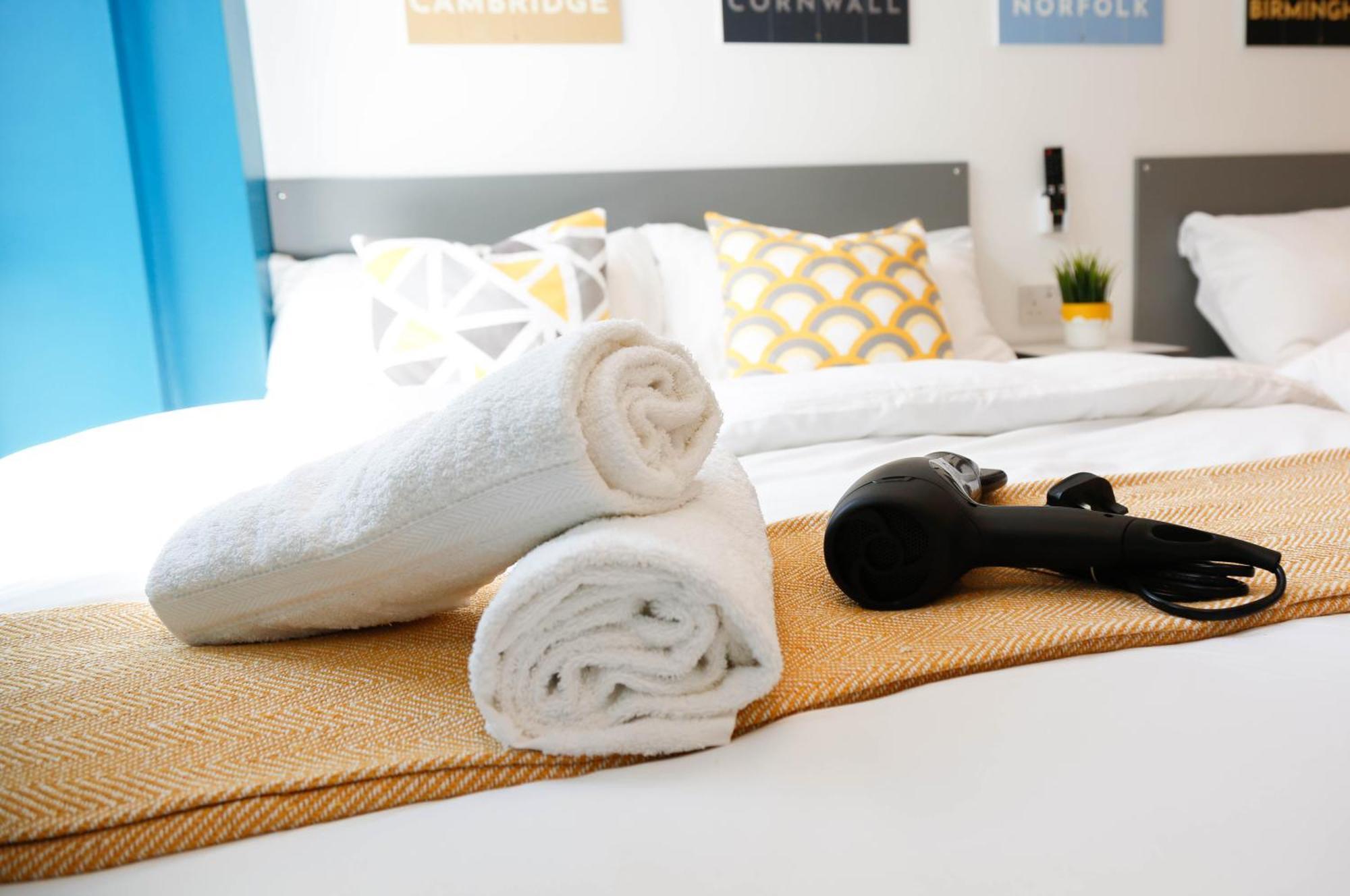 New Luxury Rooms In The Heart Of London Next To Shops, Cafes, Bars & Metro With Shared Bathrooms Exterior foto