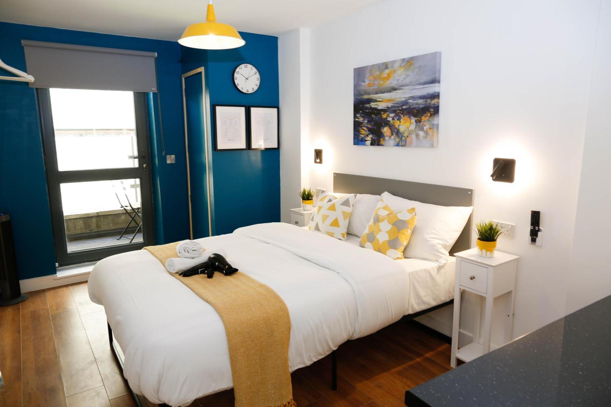 New Luxury Rooms In The Heart Of London Next To Shops, Cafes, Bars & Metro With Shared Bathrooms Exterior foto